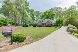 103 Royal Ashdown Ln, Lexington, NC 27295 - Photo 2