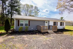 108 Sparrow Rd, Eden, NC 27288 - Photo 4