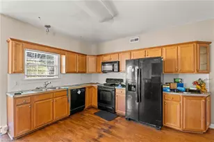 135 Oak Run Ct, Lewisville, NC 27023 - Photo 12