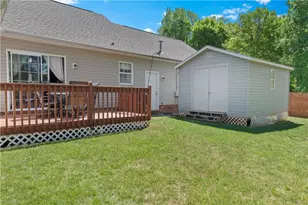 1796 Pebble Run Ln, Clemmons, NC 27012 - Photo 32