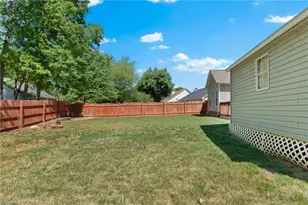 1796 Pebble Run Ln, Clemmons, NC 27012 - Photo 34