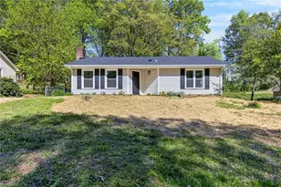 2014 Creekwood Dr, Greensboro, NC 27407 - Photo 26