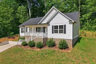 1592 Brookdale Dr, Asheboro, NC 27205 - Photo 4