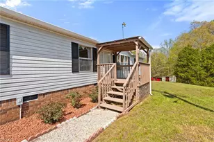 1747 Lynchburg Rd, Westfield, NC 27053 - Photo 36
