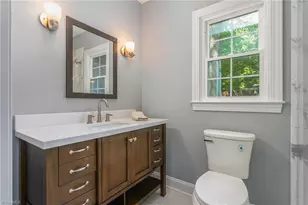 3011 Redford Dr, Greensboro, NC 27408 - Photo 36