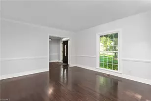 3011 Redford Dr, Greensboro, NC 27408 - Photo 14