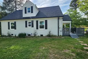 100 Daniels St, Randleman, NC 27317 - Photo 2