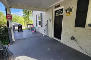 100 Daniels St, Randleman, NC 27317 - Photo 4