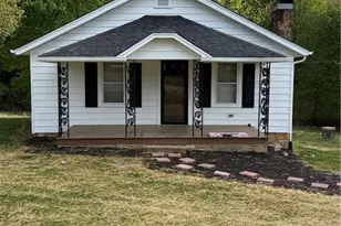5121 Center Rd, Jonesville, NC 28642 - Photo 2