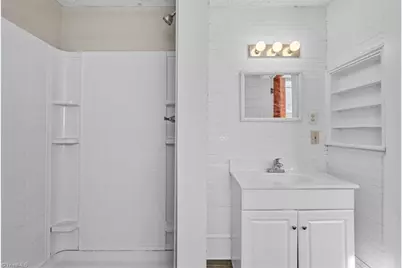 312 Murray Street, Greensboro, NC 27406 - Photo 28
