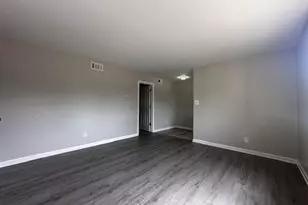 1620 English St, Greensboro, NC 27405 - Photo 4