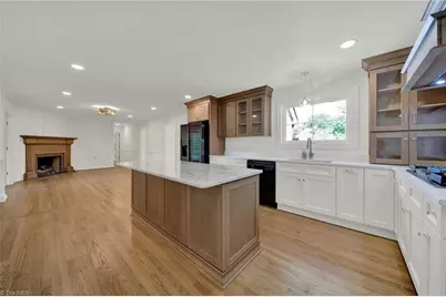 102 Cherokee Drive, Lexington, NC 27295 - Photo 2