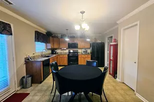 2514 Renard Rd, Greensboro, NC 27406 - Photo 6