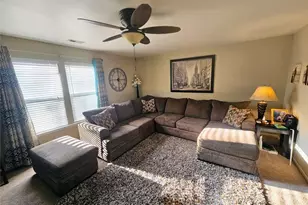 2514 Renard Rd, Greensboro, NC 27406 - Photo 8