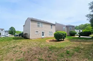 2514 Renard Rd, Greensboro, NC 27406 - Photo 16