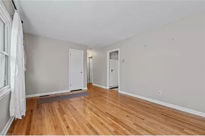 323 Shannon Drive, Eden, NC 27288 - Photo 8