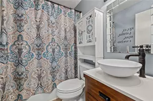 323 Shannon Dr, Eden, NC 27288 - Photo 32