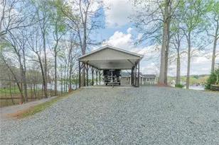 362 Hillview Dr, Lexington, NC 27292 - Photo 4