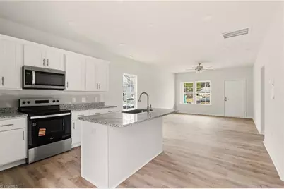 613 Franklin Boulevard, Greensboro, NC 27401 - Photo 8