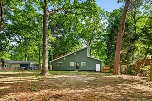 2913 Marthas Pl, Greensboro, NC 27408 - Photo 50