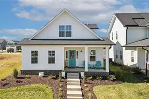 1631 Cross Vlg Ave, Kernersville, NC 27284 - Photo 2
