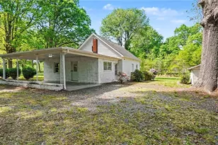 3666 Old 421 Rd, Liberty, NC 27298 - Photo 22