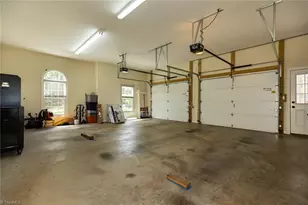 161 Burberry Dr, Purlear, NC 28665 - Photo 46