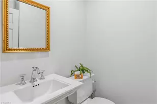 306 Meadowbrook Terrace, Greensboro, NC 27408 - Photo 32