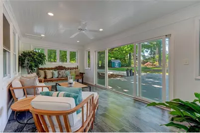 3905 Friendly Avenue, Greensboro, NC 27410 - Photo 10