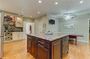 3905 Friendly Ave, Greensboro, NC 27410 - Photo 48