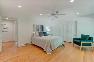3905 Friendly Ave, Greensboro, NC 27410 - Photo 24