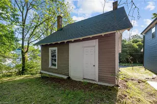 938 Martin St, Greensboro, NC 27406 - Photo 36