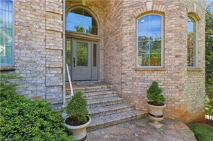189 Harbor Dr W, Lexington, NC 27292 - Photo 6