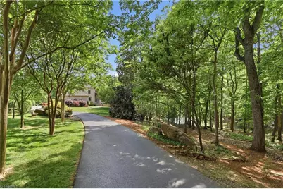 189 Harbor Drive W, Lexington, NC 27292 - Photo 38