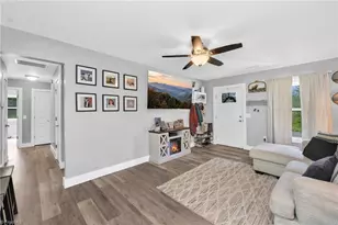 11 Hill St, Sparta, NC 28675 - Photo 8