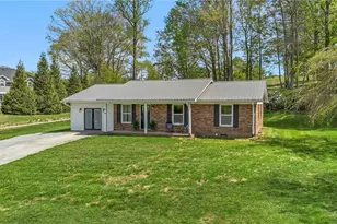 11 Hill St, Sparta, NC 28675 - Photo 6