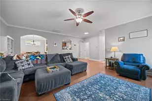 2681 Splitbrooke Dr, High Point, NC 27265 - Photo 8