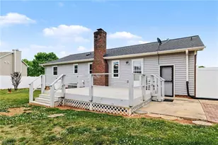 660 Brookmont Dr, Winston-Salem, NC 27107 - Photo 38