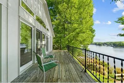 330 Hillview Drive, Lexington, NC 27292 - Photo 4