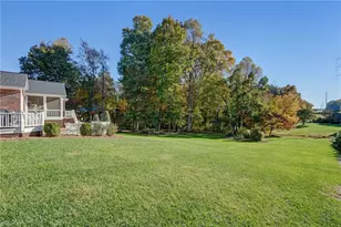 203 Stonebury Ct, Reidsville, NC 27320 - Photo 8