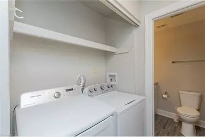 2821 Bleeker Square, Winston-Salem, NC 27106 - Photo 20