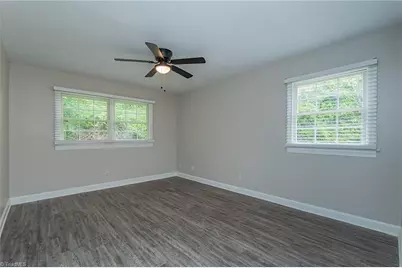 2821 Bleeker Square, Winston-Salem, NC 27106 - Photo 16