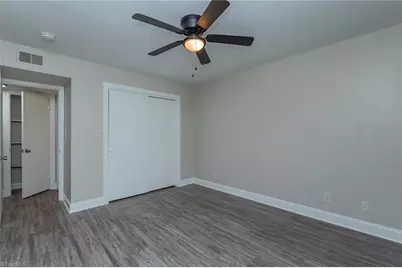 2821 Bleeker Square, Winston-Salem, NC 27106 - Photo 18
