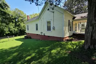 206 Village Ave, Randleman, NC 27317 - Photo 20