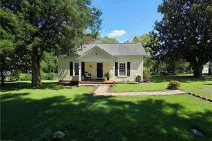 206 Village Ave, Randleman, NC 27317 - Photo 1