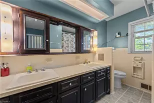 811 Wagoner Rd, Elon, NC 27244 - Photo 16