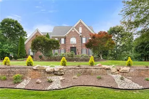 7809 Charles Pl Dr, Kernersville, NC 27284 - Photo 2
