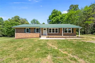 4378 N Nc Hwy 49, Burlington, NC 27217 - Photo 2