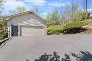 480 N Ridge Cir, Boone, NC 28607 - Photo 46