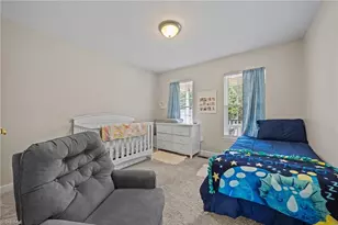 1210 Foxhaven Dr, Greensboro, NC 27455 - Photo 14